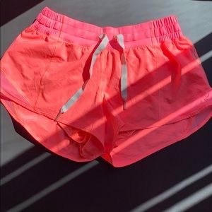 Lululemon short